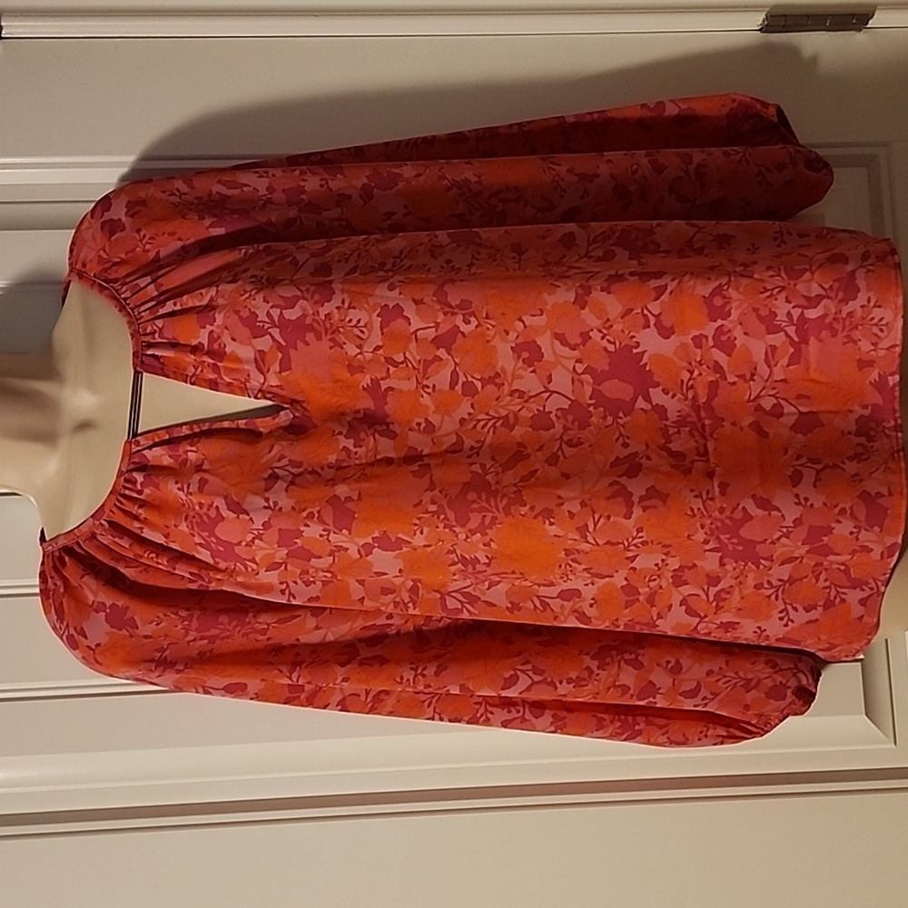NWT The Pioneer Woman Keyhole Blouse - Picture 2 of 5